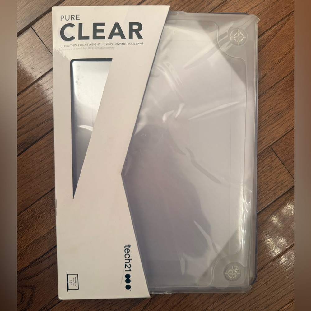 Tech 21 Pure Clear case for Mac Book Pro 13 inch. Brand New NWT